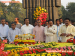 Filename=vardhanthi08-036.jpg
Filesize=140KiB
Dimensions=677x507
Date added=Apr 03, 2014 vardhanthi08-036.jpg