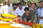 Filename=NTRVardhanthi2013_050.jpg
Filesize=265KiB
Dimensions=1000x664
Date added=Apr 03, 2014 NTRVardhanthi2013_050.jpg