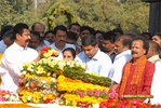 Filename=NTRVardhanthi2013_075.jpg
Filesize=298KiB
Dimensions=1000x671
Date added=Apr 03, 2014 NTRVardhanthi2013_075.jpg