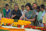 Filename=NTRVardhanthi2013_143.jpg
Filesize=232KiB
Dimensions=1000x671
Date added=Apr 03, 2014 NTRVardhanthi2013_143.jpg