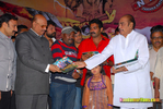 Filename=Nandeeswarudu_053.jpg
Filesize=152KiB
Dimensions=800x537
Date added=Apr 03, 2014 Nandeeswarudu_053.jpg