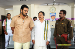Filename=Nandeeswarudu_105.jpg
Filesize=196KiB
Dimensions=1000x665
Date added=Apr 03, 2014 Nandeeswarudu_105.jpg