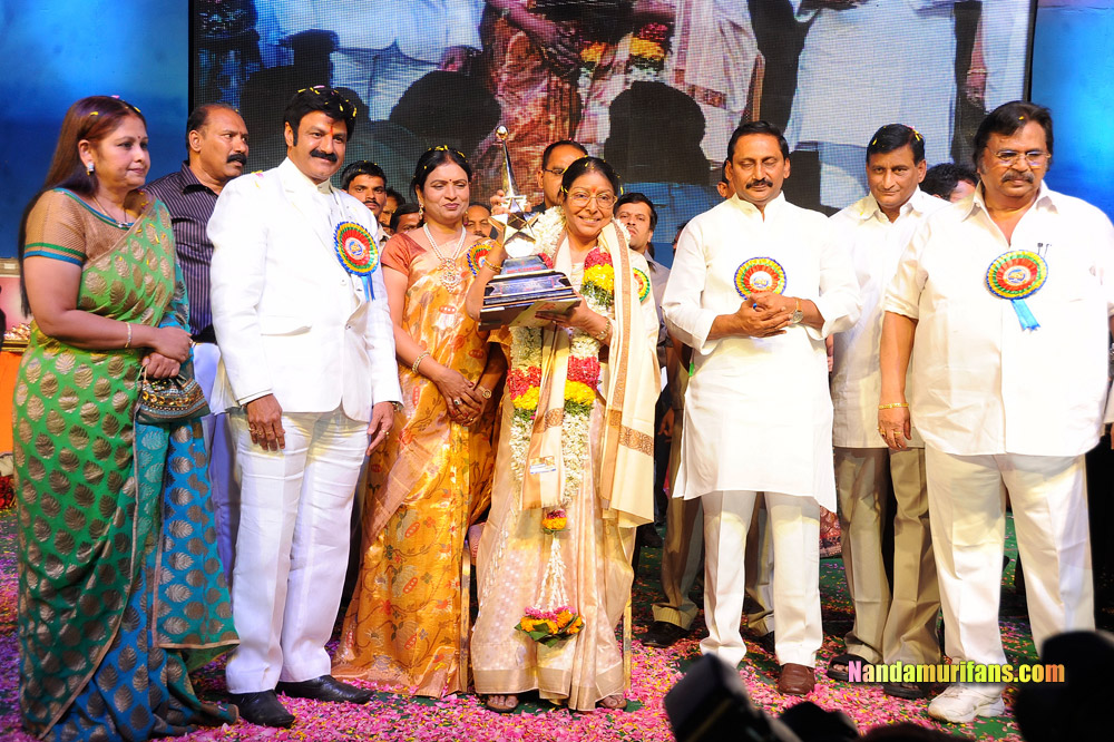 Nandi-200910-087.jpg