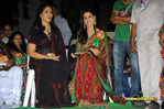 Nandi-200910-061.jpg