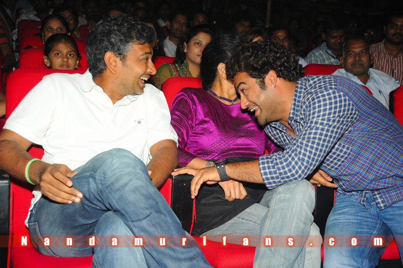 Oosaravelli_Audio_171.jpg