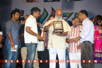 Filename=Oosaravelli_Audio_232.jpg
Filesize=135KiB
Dimensions=800x532
Date added=Apr 03, 2014 Oosaravelli_Audio_232.jpg