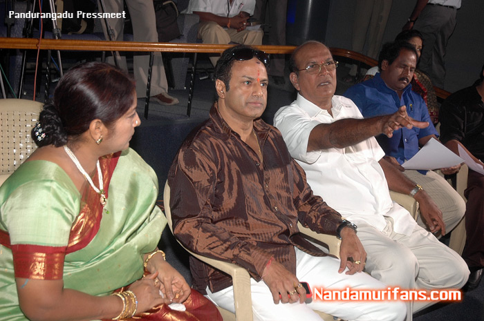 Pandurangadu-pressmeet-092.jpg