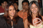 Filename=Rakhiaudio035.jpg
Filesize=86KiB
Dimensions=677x450
Date added=Apr 03, 2014 Rakhiaudio035.jpg