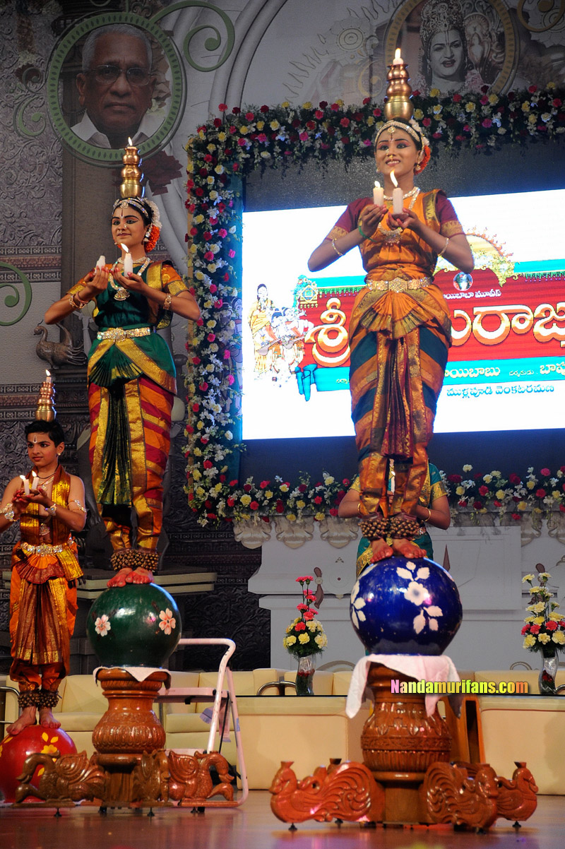 SriRamarajyam_50Days_015.jpg