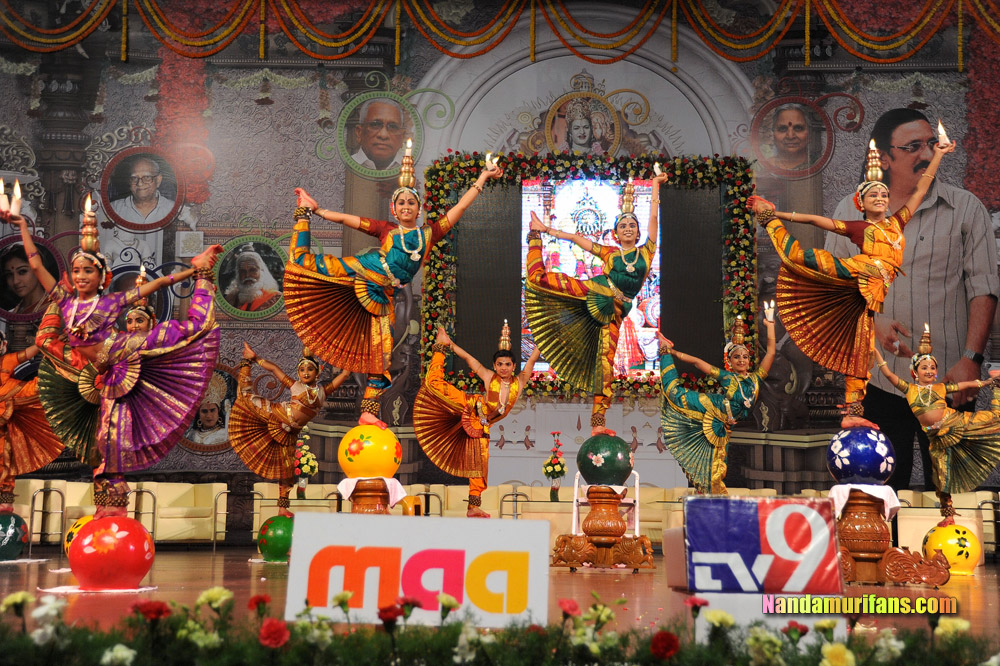 SriRamarajyam_50Days_223.jpg