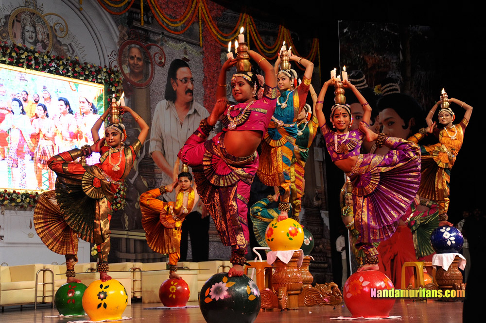 SriRamarajyam_50Days_240.jpg