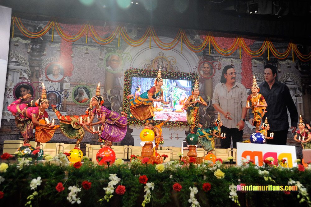 SriRamarajyam_50Days_251.jpg