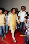 Filename=SriRamarajyam_50Days_023.jpg
Filesize=240KiB
Dimensions=800x1202
Date added=Apr 04, 2014 SriRamarajyam_50Days_023.jpg