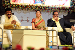 Filename=SriRamarajyam_50Days_149.jpg
Filesize=194KiB
Dimensions=1000x666
Date added=Apr 04, 2014 SriRamarajyam_50Days_149.jpg
