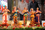 Filename=SriRamarajyam_50Days_218.jpg
Filesize=280KiB
Dimensions=1000x666
Date added=Apr 04, 2014 SriRamarajyam_50Days_218.jpg