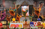 Filename=SriRamarajyam_50Days_225.jpg
Filesize=306KiB
Dimensions=1000x666
Date added=Apr 04, 2014 SriRamarajyam_50Days_225.jpg