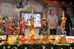 Filename=SriRamarajyam_50Days_252.jpg
Filesize=315KiB
Dimensions=1000x666
Date added=Apr 04, 2014 SriRamarajyam_50Days_252.jpg
