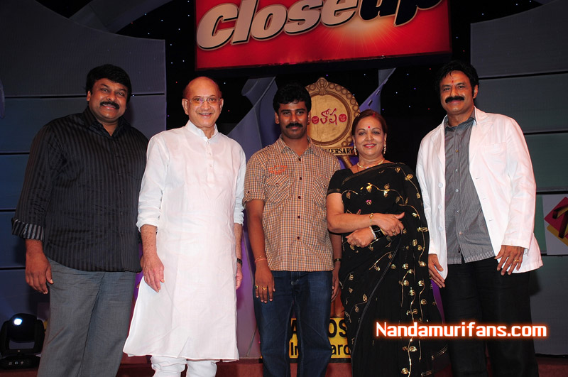 Santosham-awards-2009-141.jpg