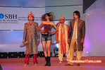 Filename=Santosham-awards-2009-208.jpg
Filesize=145KiB
Dimensions=800x531
Date added=Apr 03, 2014 Santosham-awards-2009-208.jpg