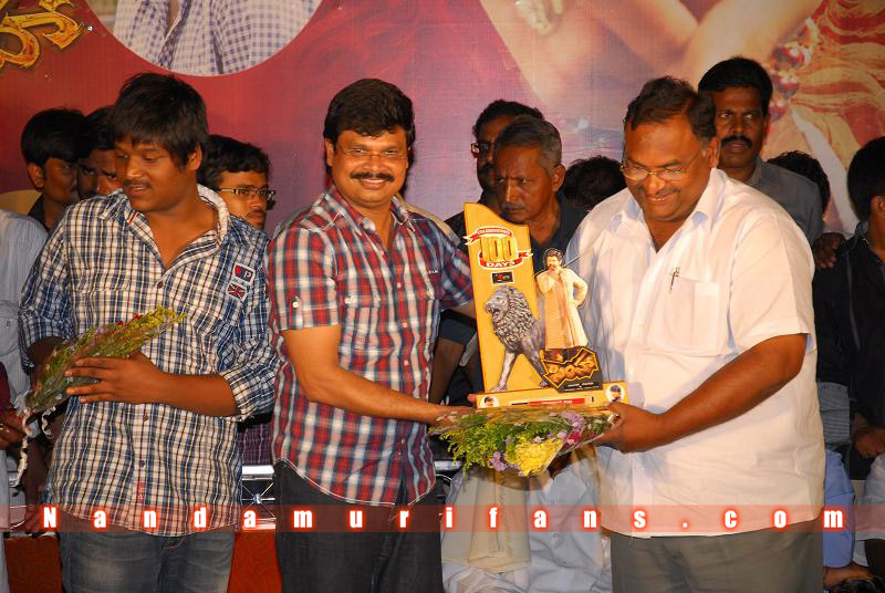 Simha_200days_031.jpg