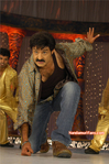 Filename=Simha-036.jpg
Filesize=175KiB
Dimensions=660x992
Date added=Apr 04, 2014 Simha-036.jpg