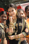 Filename=Simha-041.jpg
Filesize=372KiB
Dimensions=800x1203
Date added=Apr 04, 2014 Simha-041.jpg
