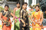 Filename=Simha-068.jpg
Filesize=218KiB
Dimensions=800x532
Date added=Apr 04, 2014 Simha-068.jpg