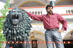 Filename=Simha-087.jpg
Filesize=212KiB
Dimensions=800x532
Date added=Apr 04, 2014 Simha-087.jpg