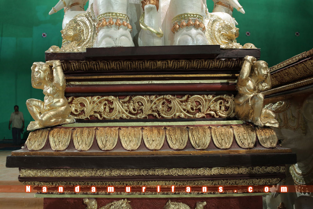 SriRamarajyam_Sets_061.jpg