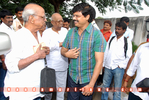 Filename=Sriramarajyam_Muhurath_230.jpg
Filesize=160KiB
Dimensions=800x537
Date added=Apr 04, 2014 Sriramarajyam_Muhurath_230.jpg