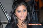 Filename=Mithrudu_successmeet_128.jpg
Filesize=115KiB
Dimensions=800x536
Date added=Apr 04, 2014 Mithrudu_successmeet_128.jpg