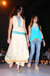 Filename=T20_Dress_010.jpg
Filesize=162KiB
Dimensions=800x1204
Date added=Apr 03, 2014 T20_Dress_010.jpg
