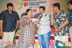 Filename=T20_Team_094.jpg
Filesize=261KiB
Dimensions=800x537
Date added=Apr 03, 2014 T20_Team_094.jpg