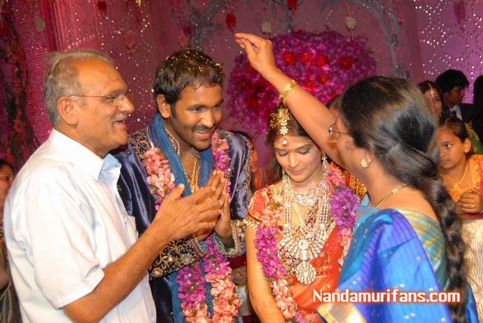 Vishnu-engagement-022.jpg