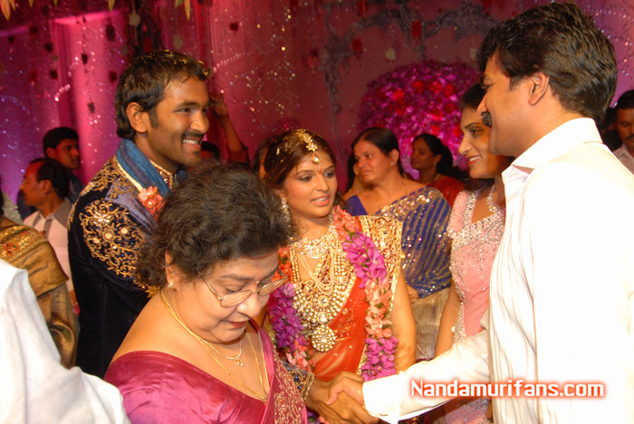 Vishnu-engagement-024.jpg